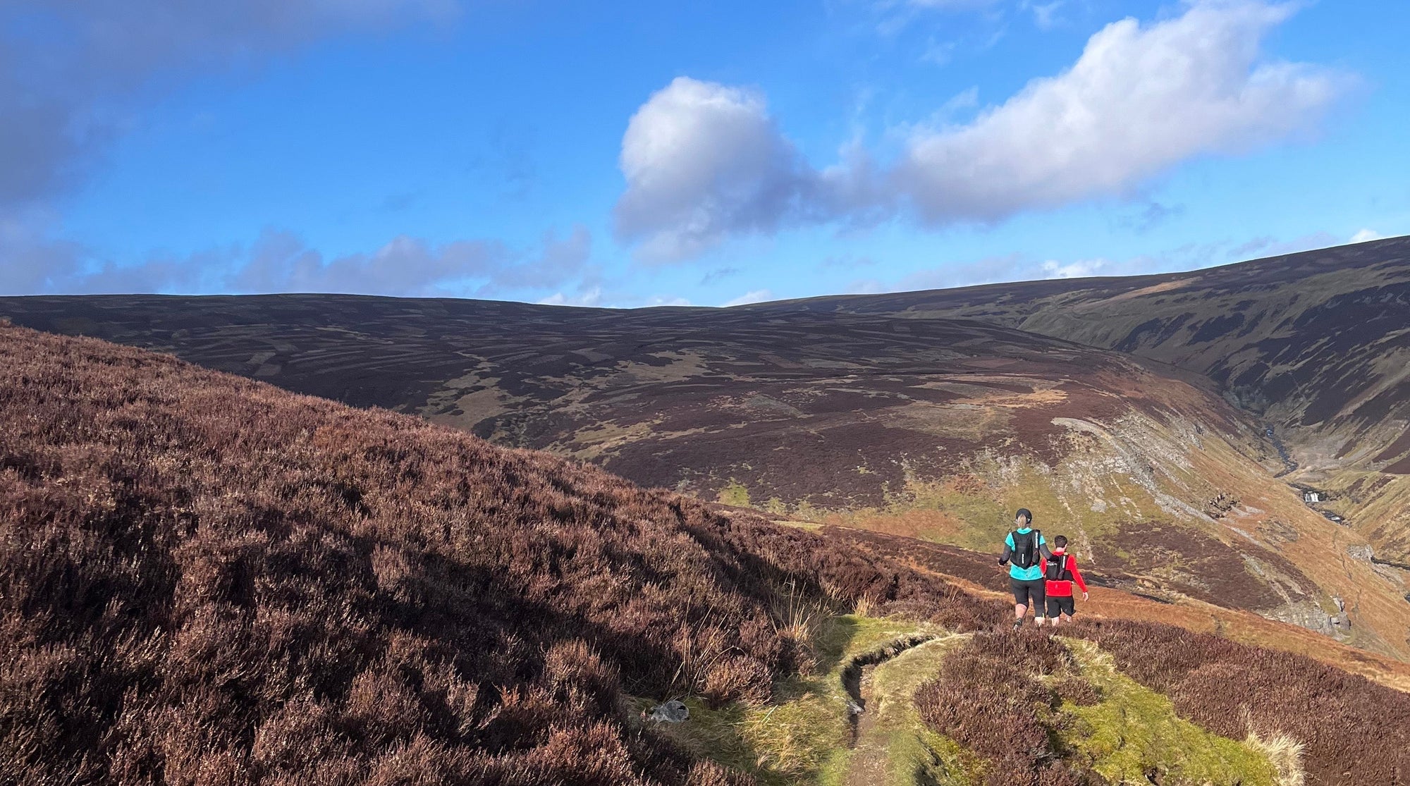 Running on the coast to coast route, taken from the Vertebrate Publishing book, Big Trails: Great Britain and Ireland